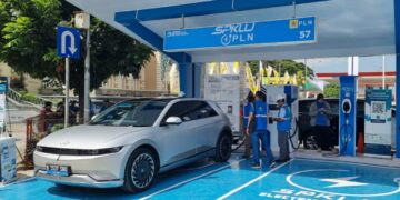 PLN Jabar Siapkan 11 SPKLU Fast-Charging di Jawa Barat