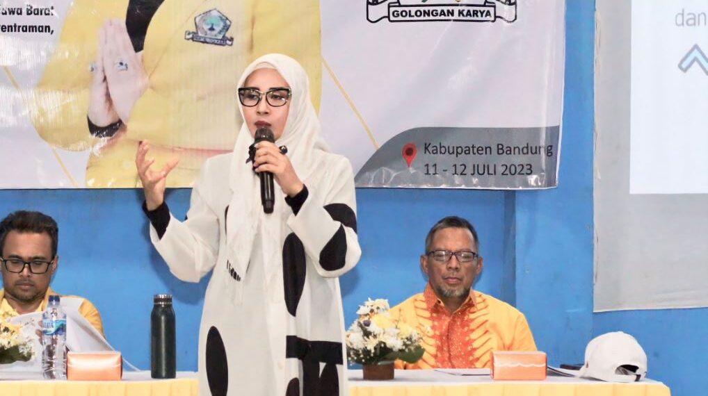 Anggota DPRD Jabar Dr. Hj. Cucu Sugyati, S.E., M.M.,