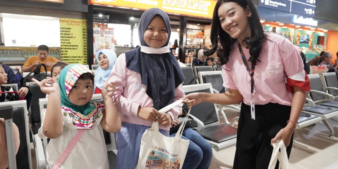 Hafal Iklar Sumpah Pemuda, Penumpang KAI Dapatkan Suvenir Menarik