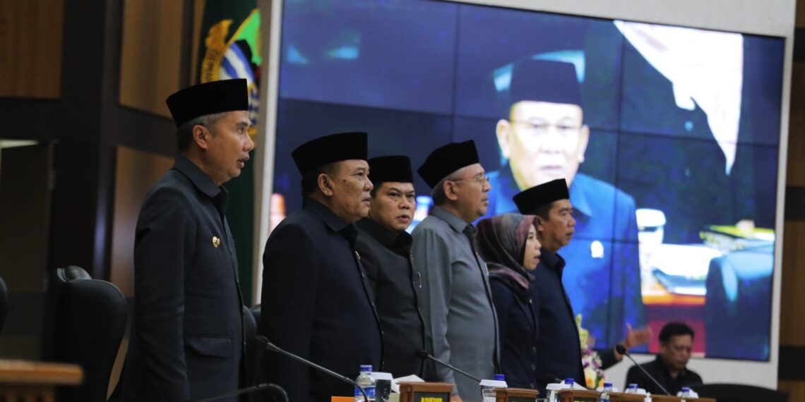 Raperda Penyelenggaraan Kepariwisataan Ditetapkan Jadi Prakarsa DPRD Jawa Barat