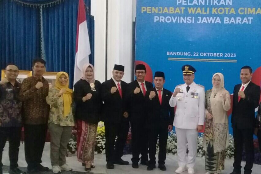 Bey Machmudin Lantik Dicky Saromi sebagai Penjabat Wali Kota Cimahi