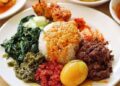 Asal-Usul Nasi Padang: Kisah Lezat di Balik Makanan Berjuta Peminat