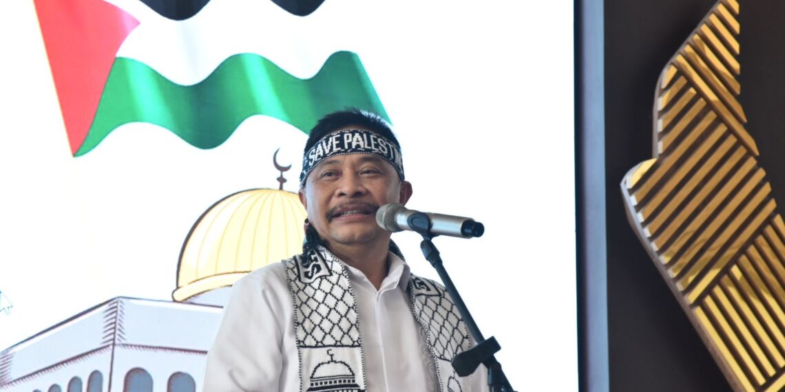 Sekretaris DPRD Provinsi Jawa Barat,H.Barnas Adjidin.