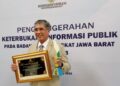 DPMD Jabar Raih Penghargaan Keterbukaan Informasi Badan Publik
