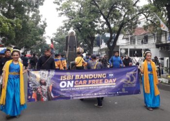 Heleran Budaya ISBI Bandung Meriahkan Milad CFD Buahbatu Ke-12