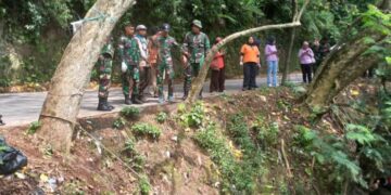 PENTAHELIX A-B-C-G-M, turun bersama mengeksekusi Clean Up Sampah di Kawasan TAHURA