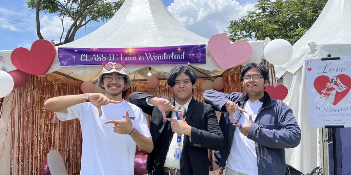 Mahasiswa SBM ITB Praktikan Manajemen Bisnis di Ganesha Fair