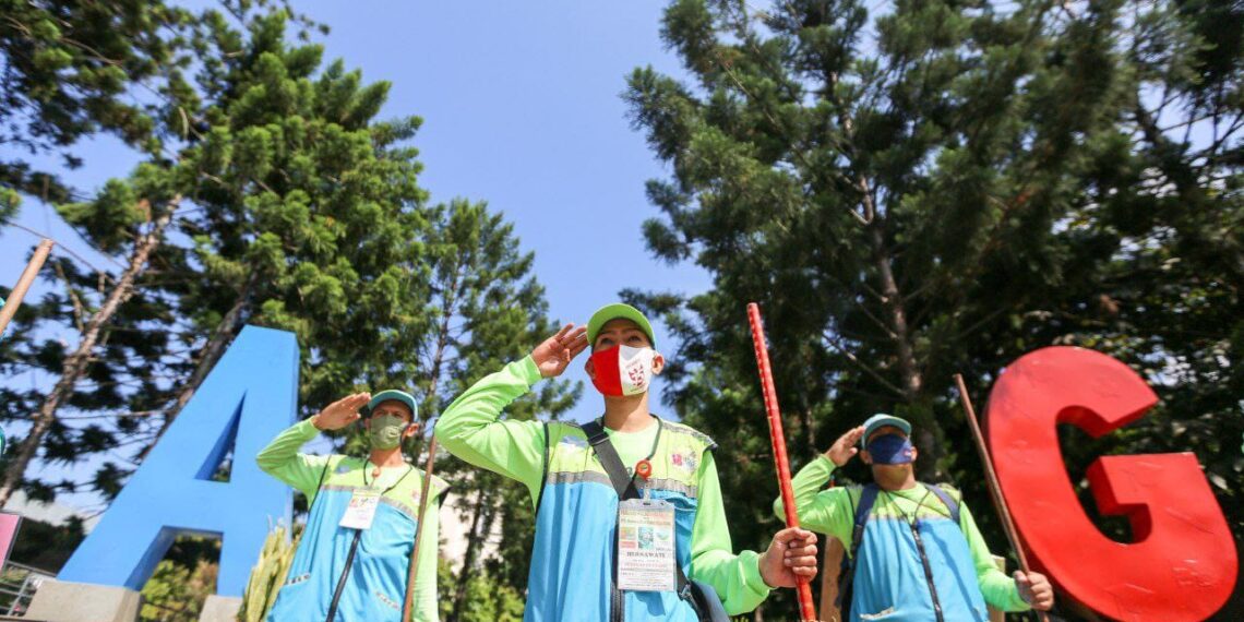 Malam Tahun Baru, Pemkot Bandung Kerahkan 427 Petugas Kebersihan