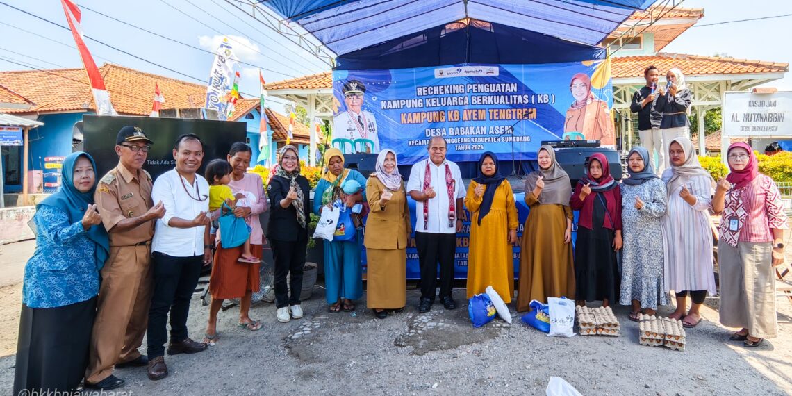 Berhasil Hadirkan Kampung KB Diseluruh Desa, BKKBN Jabar Apresiasi Kinerja Kab. Sumedang