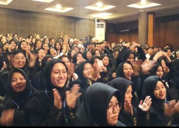 Ratusan Mahasiswa Baru ISBI Bandung, Antusias Mengikuti PKKMB 2024/2025