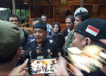 Antara Gebrakan dan Gimik: 100 Hari Gubernur Dedi Mulyadi Dipertanyakan